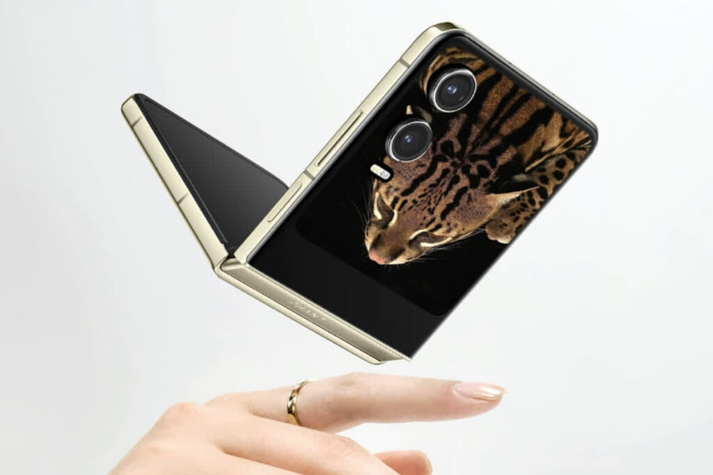 TECNO Phantom V Flip2 5g Price/Image Source- tecno-mobile.in