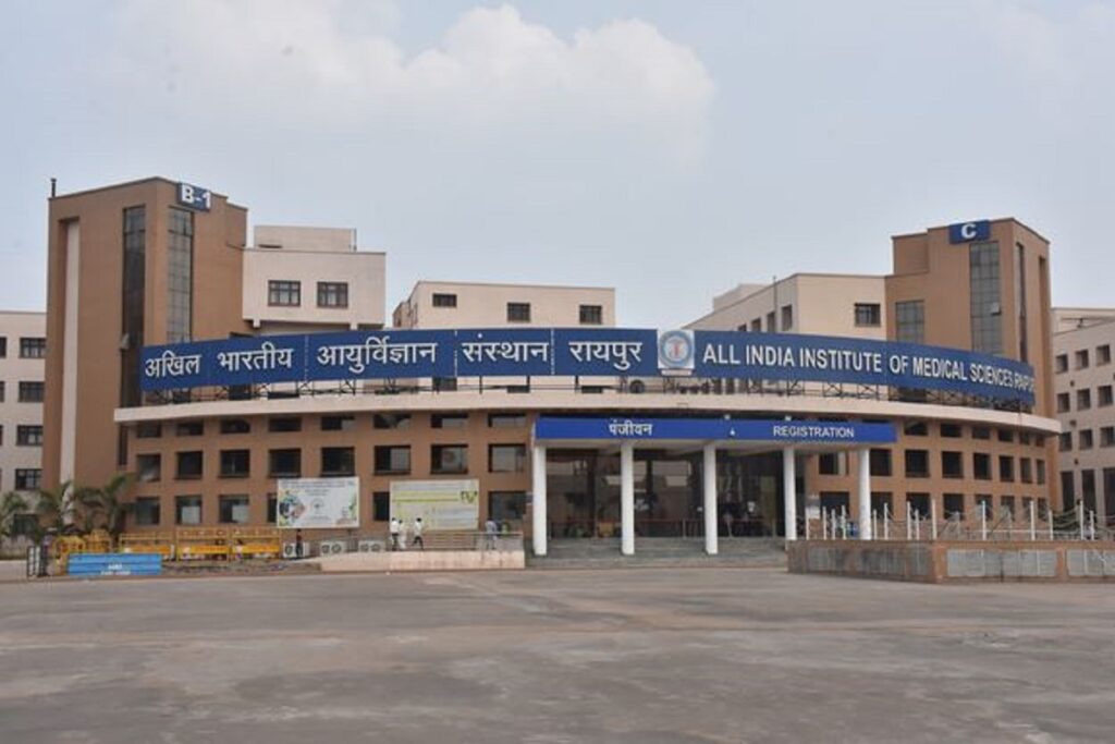 AIIMS Raipur conducts first successful swap kidney transplant, image source: AIIMS