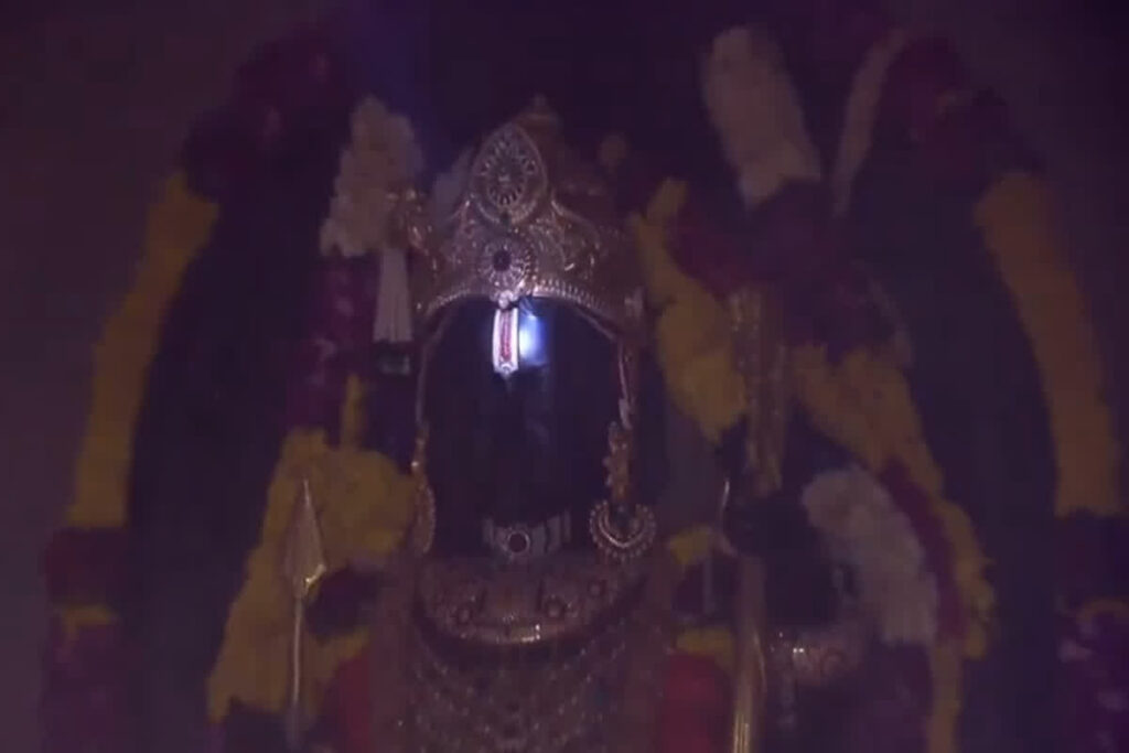 Ram Lalla Surya Tilak LIVE | Image Source | ANI
