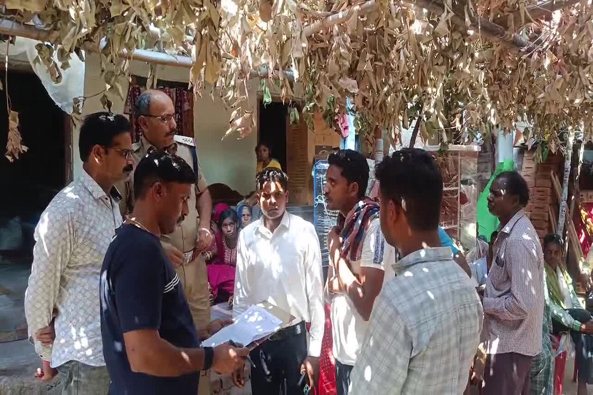 रात में सोते समय नई नवेली दुल्हन के बेडरूम में घुसकर पूर्व प्रेमी ने किया ऐसा काम, जोर-जोर से चिल्लाने लगी पीड़िता