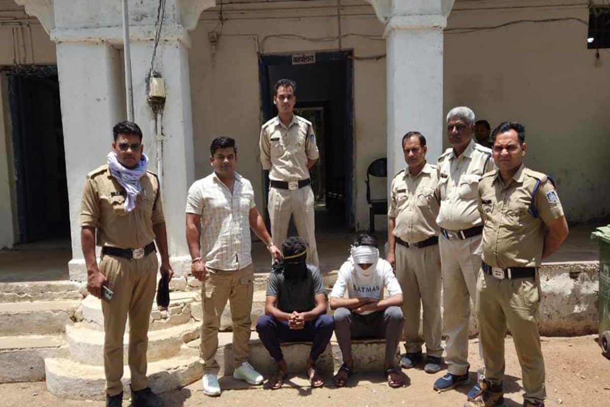 Guna Gang rape: कार में महिला से गैंगरेप, लिफ्ट देकर चार युवकों ने मिटाई हवस, दो आरोपी गिरफ्तार दो फरार
