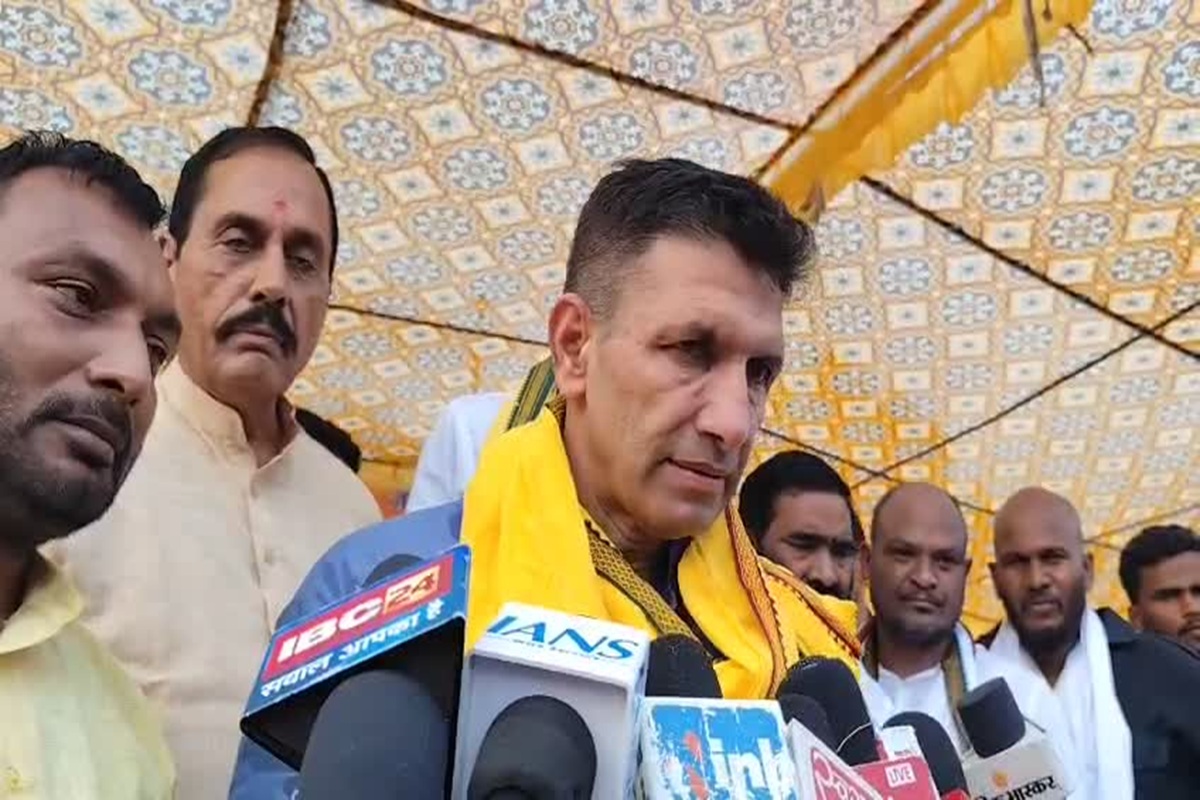 Jeetu Patwari attacked on bjp: भाजपा और उसके सारे विधायक माफिया बन गए हैं, पीसीसी चीफ जीतू पटवारी ने संविधान बचाओ यात्रा में बोला हमला