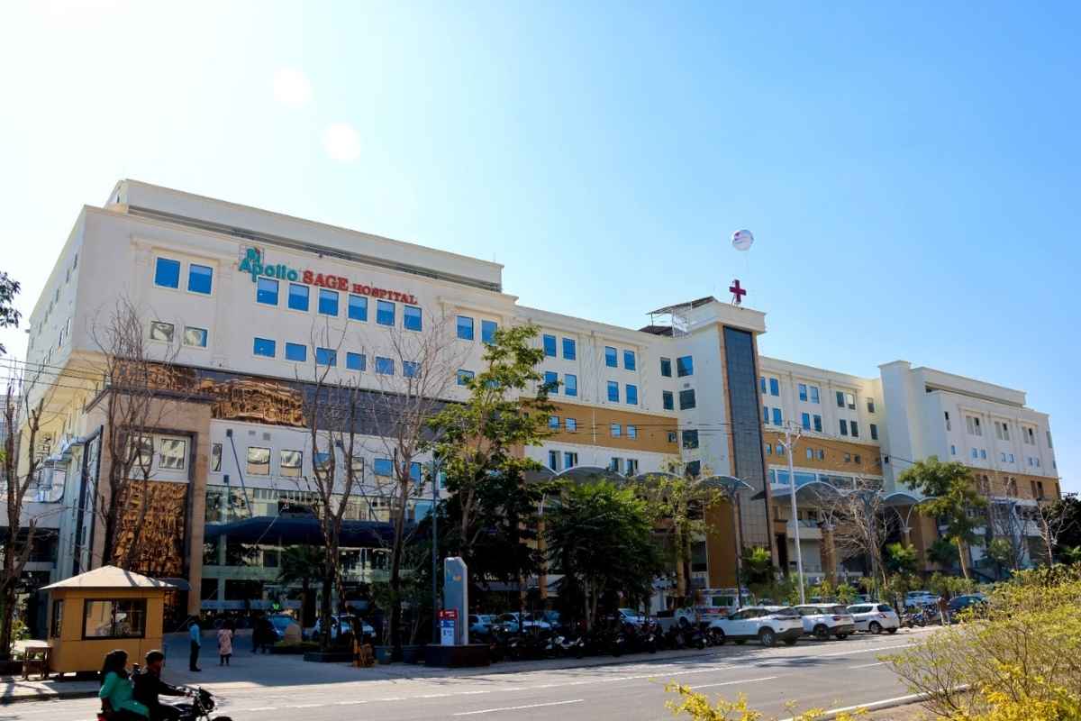 Apollo Sage Hospital Bhopal News: अपोलो सेज हॉस्पिटल्स में मध्य प्रदेश का एकमात्र आधुनिकतम हीमेटोलॉजी यूनिट, रक्त से संबंधित बीमारियों का होगा उपचार