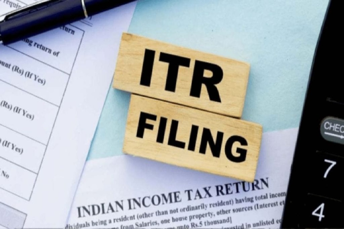 ITR filing Deadline Extend: टैक्स पेयर्स के लिए जरूरी खबर, आयकर विभाग ने बढ़ाई ITR रिटर्न फाइल करने की तारीख, अब इस दिन तक कर सकेंगे दाखिल