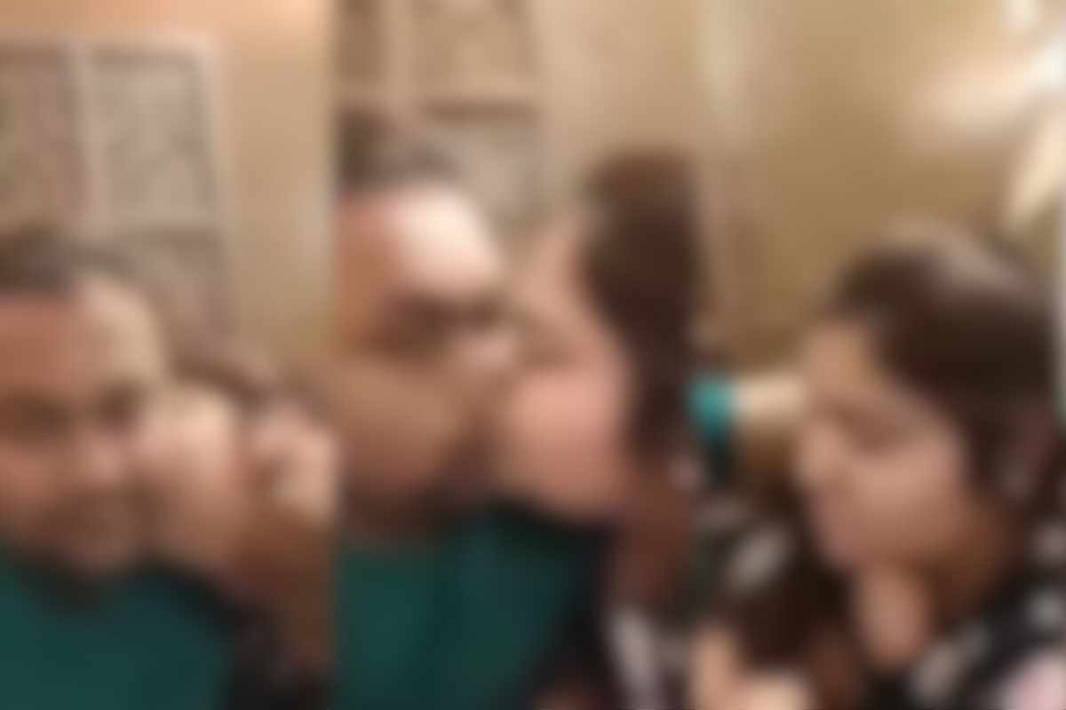 Mainpuri Viral Video: भाजपा नेत्री के बेटे का होटल वाला वीडियो आया सामने, युवती के साथ खुल्लम खुल्ला कर रहा ऐसा काम, युवती भी दे रही साथ