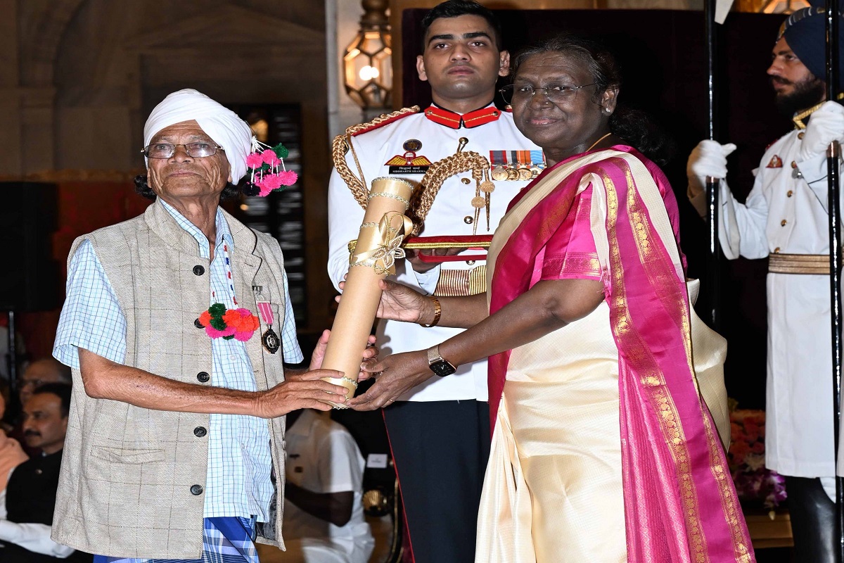 CG News: छत्तीसगढ़ के पंडीराम मंडावी को पद्मश्री सम्मान, मुख्यमंत्री विष्णुदेव साय ने दी शुभकामनाएं, कही ये बड़ी बात