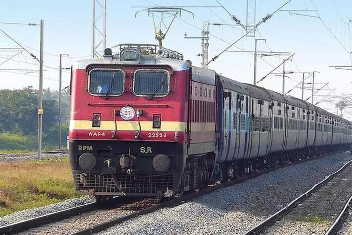 Raoghat-Jagdalpur New Railway Line: बस्तर में अब दौड़ेगी विकास की रेल! मोदी सरकार ने रावघाट-जगदलपुर नई रेल लाइन को दी मंजूरी, सीएम साय ने जताया आभार