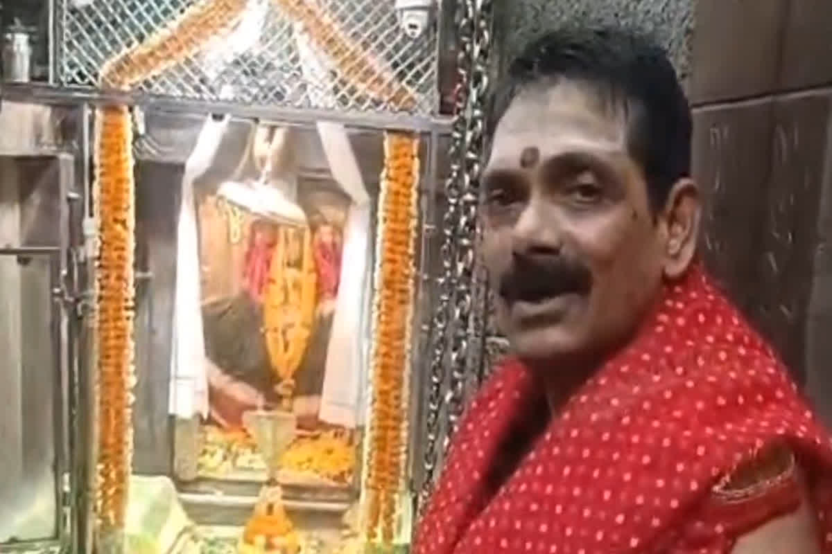Omkareshwar News: ऑपरेशन सिंदूर के बाद तीर्थनगरी ओंकारेश्वर में धार्मिक अनुष्ठान, भारतीय सेना के लिए किया मंत्रोचारण