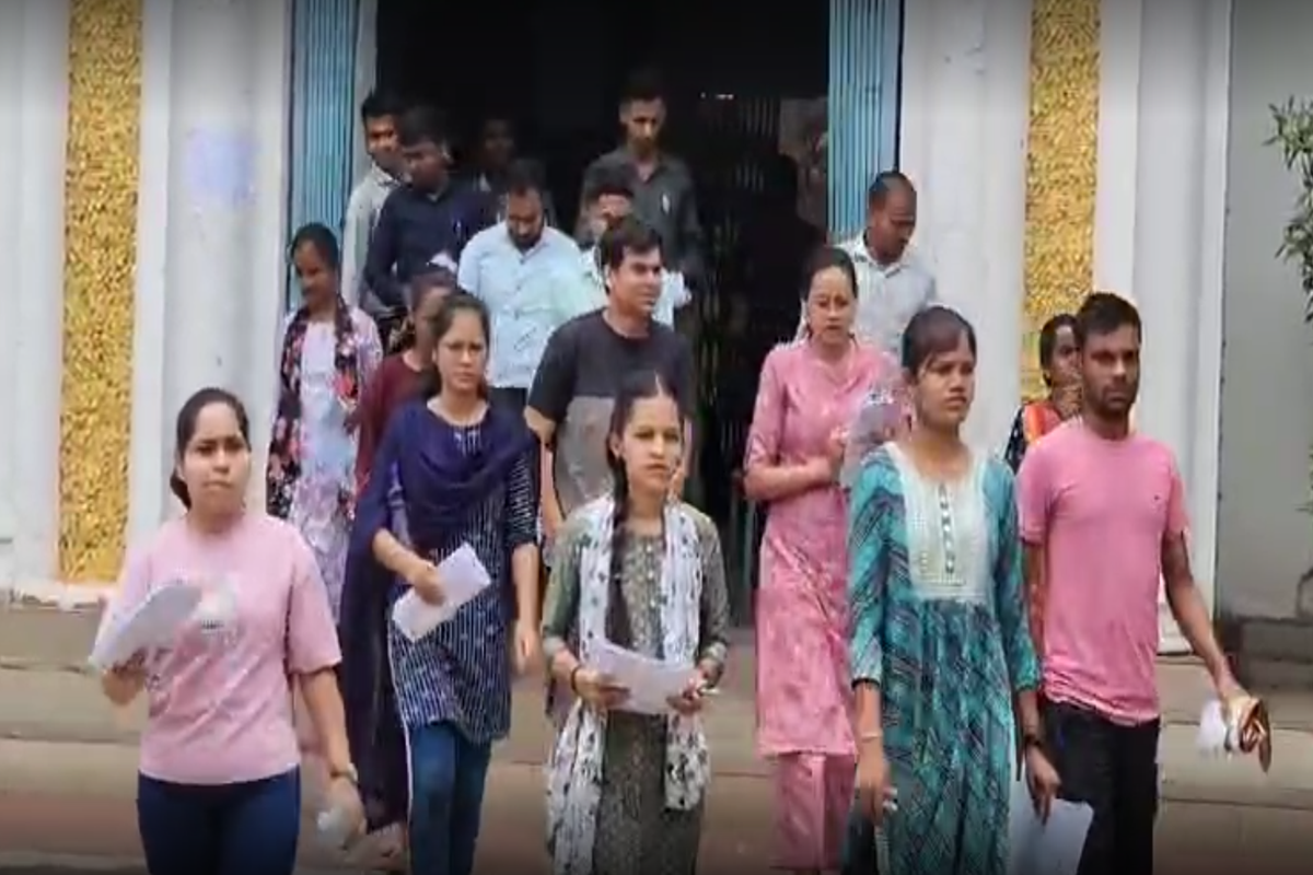 Pre-B.Ed Exam 2025: शिक्षक बनने की चाहत लिए हजारों युवाओं ने दी परीक्षा, जानिए कितने उम्मीदवार पहुंचे और क्या था ट्रेंड