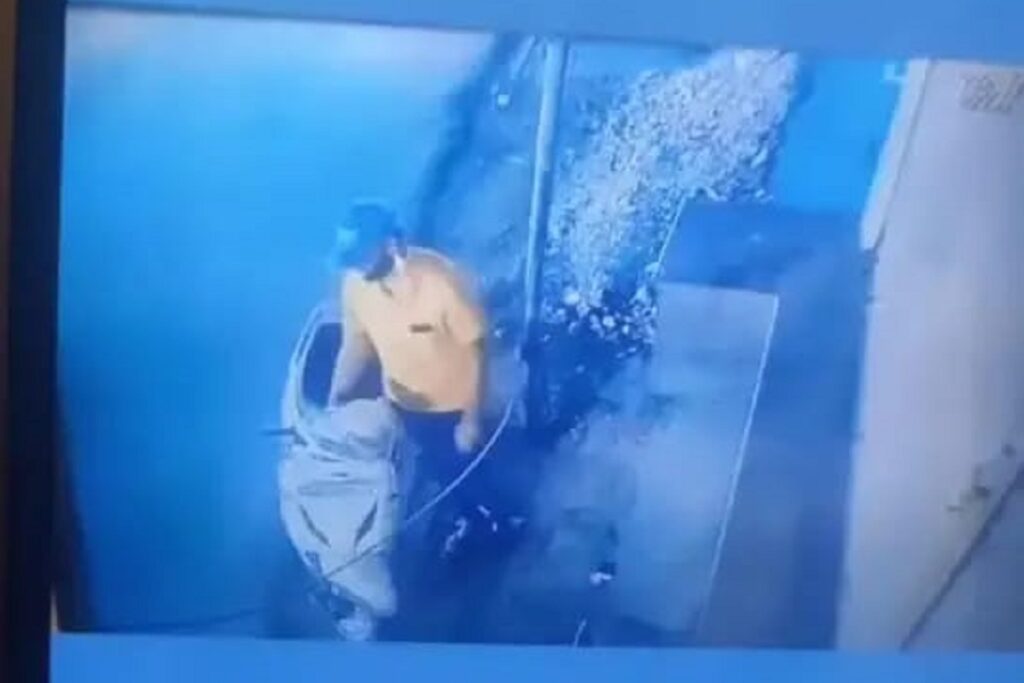 Young man live death video, image source: ibc24