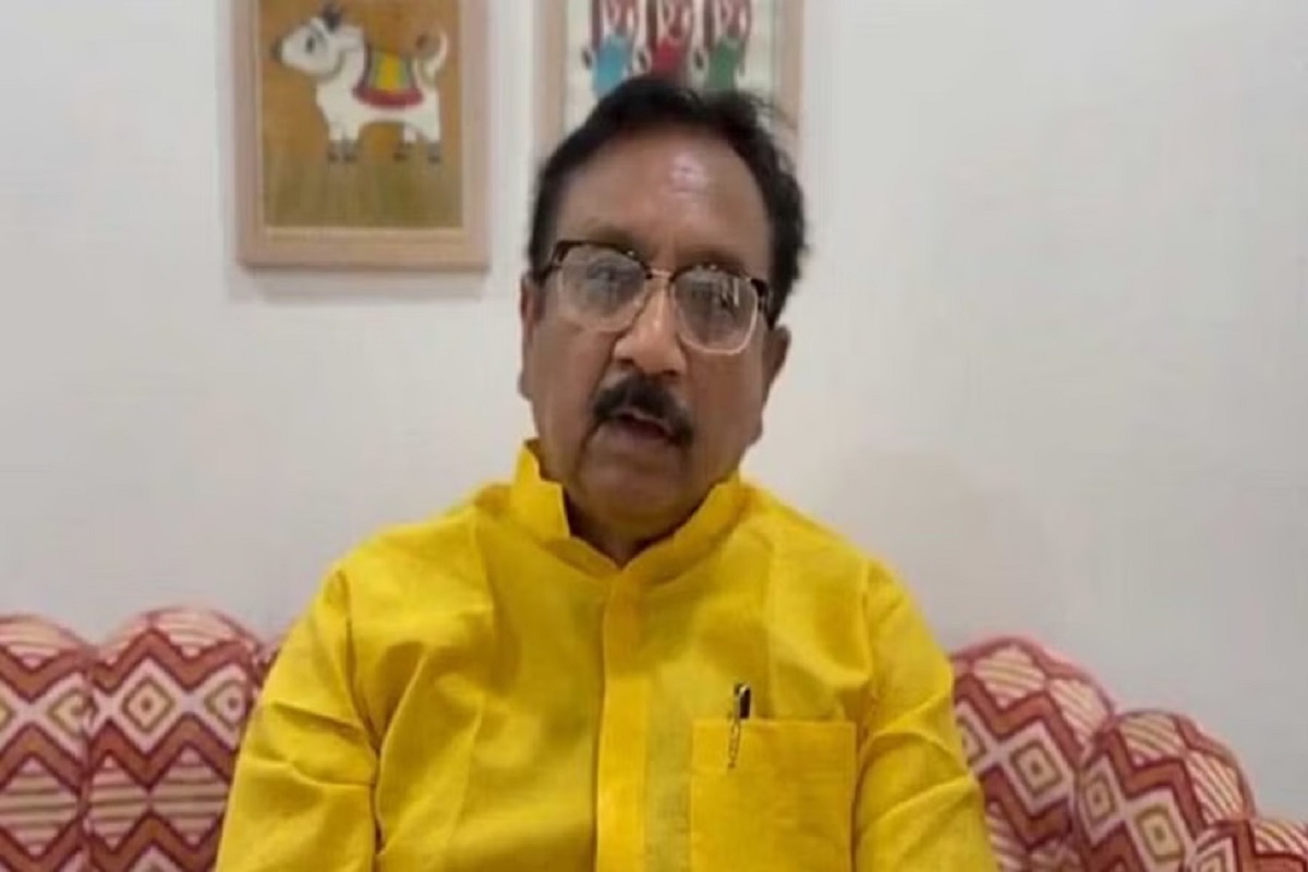 Minister Vijay Shah Latest News: मंत्री विजय शाह के विवादित बयान मामले में SIT का गठन, ये 3 अफसर करेंगे जांच, PHQ ने जारी किया आदेश