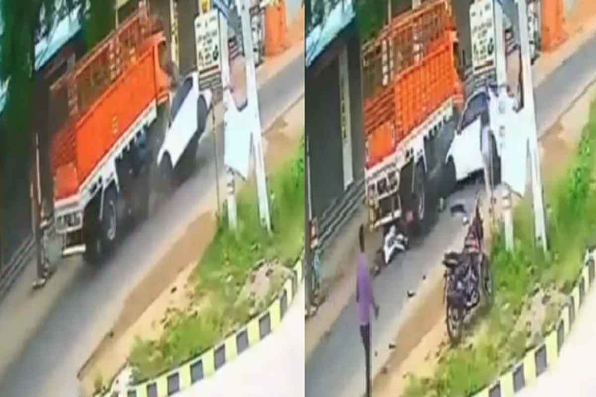 Telangana Road Accident: ट्रक से टकराई तेज रफ्तार कार, हादसे में तीन लोगों की मौत, घटना का खौफनाक वीडियो आया सामने