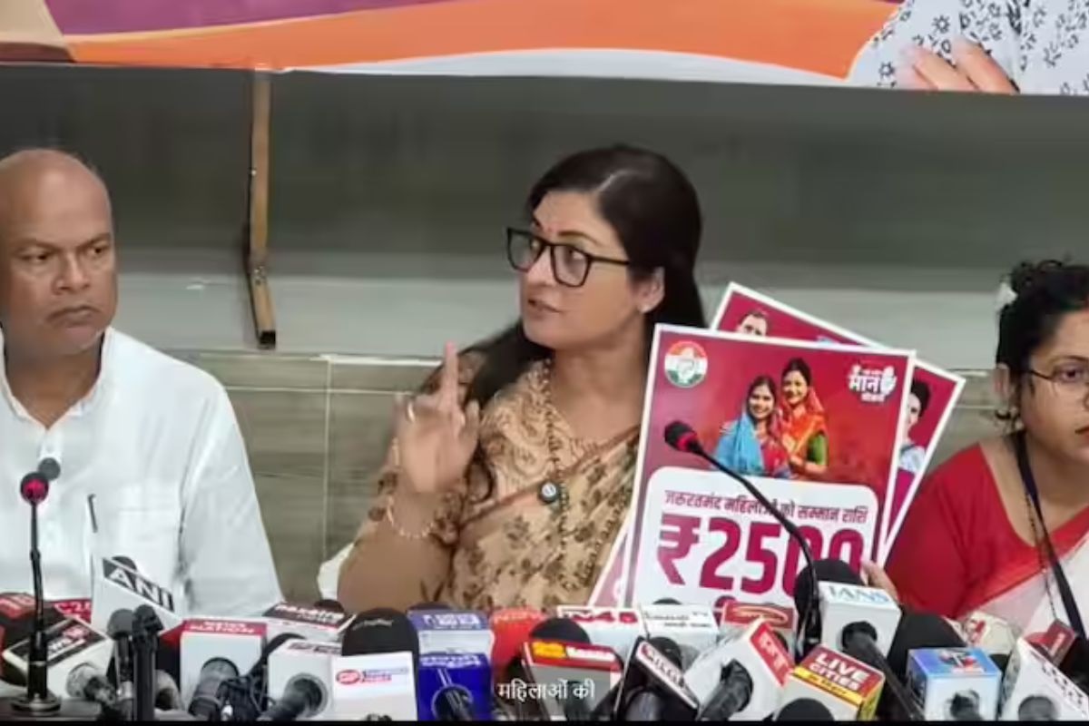 Bihar Vidhansabha Chunav: महिलाओं को हर महीने मिलेगा 2500 रुपये भत्ता, बिहार विधानसभा चुनाव के लिए कांग्रेस का बड़ा दांव