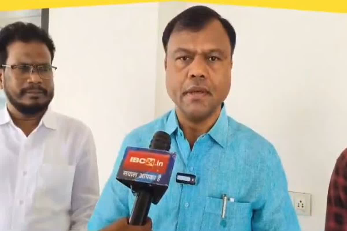 PCC chief Deepak Baij: PCC चीफ दीपक बैज को हटाए जाने की चर्चा पर क्यों लगा विराम ? राहुल गांधी के इस पत्र के मायने क्या? जानें 
