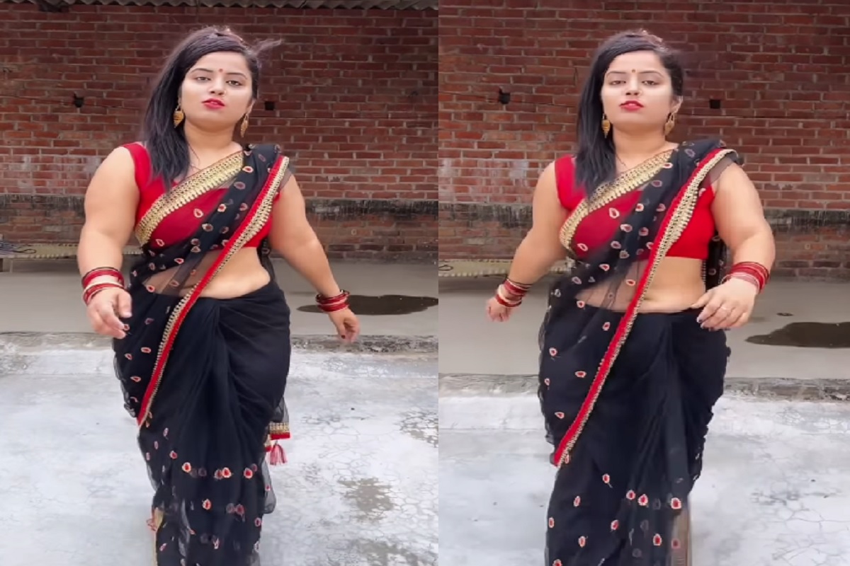 Desi Bhabhi Hot Video: सोशल मीडिया पर वायरल हुआ देसी भाभी का लेटेस्ट वीडियो, ब्लैक साड़ी में देख आप भी हो जाएंगे दीवाने