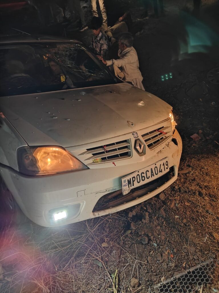 Guna Road Accident News/ Image Credit: IBC24