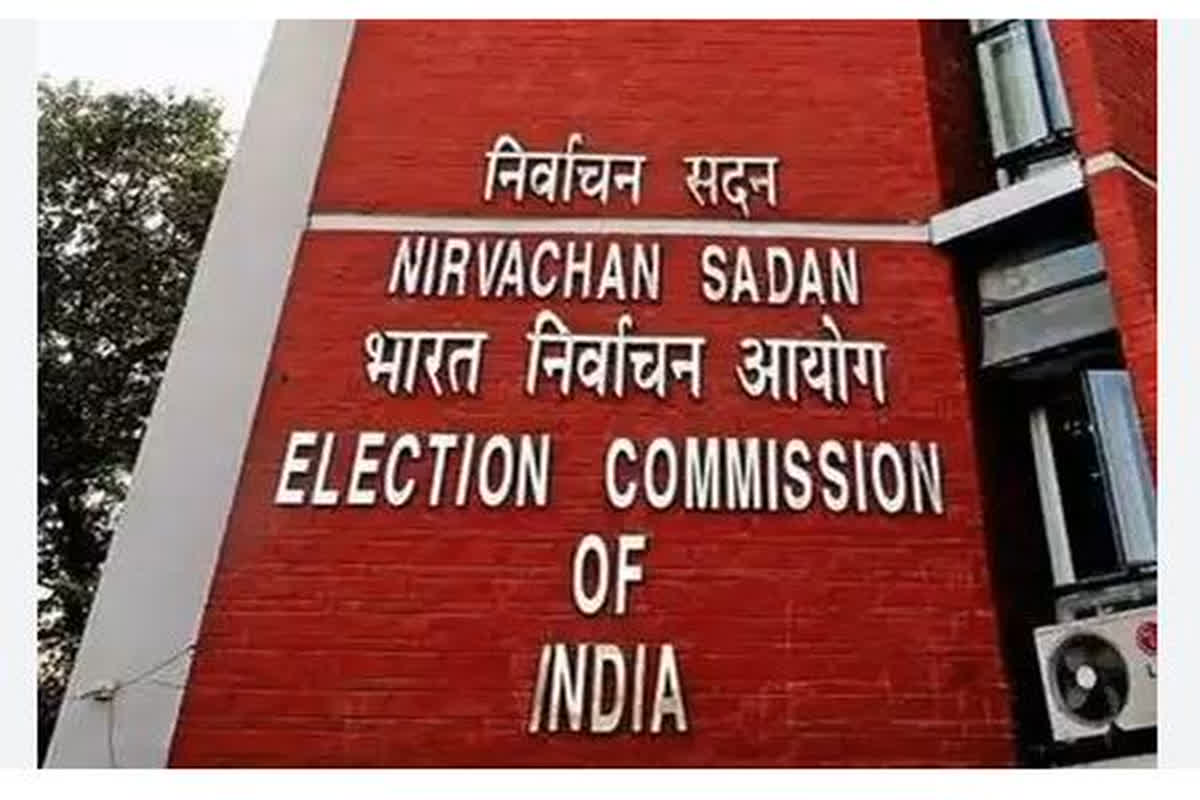 Pak national’s voting in India: भारत में मतदान करता था पाकिस्तानी नागरिक, निर्वाचन आयोग ने दिए जांच के आदेश