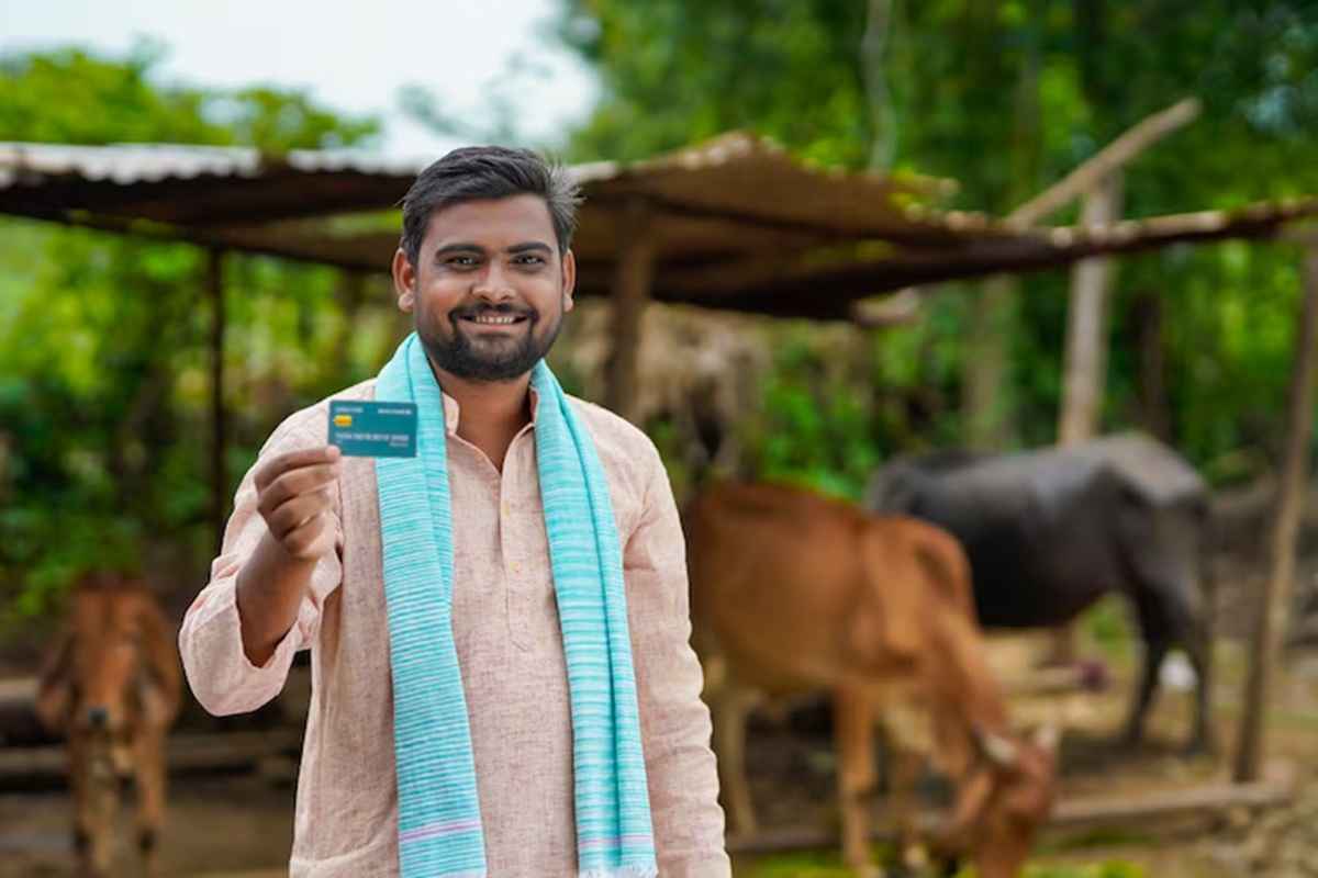 Kisan Credit Card: किसान भाइयों के लिए खुशखबरी…इस कार्ड की मदद से कम ब्याज पर मिलेगा लोन, यहां जाने योजना के बारे में सबकुछ