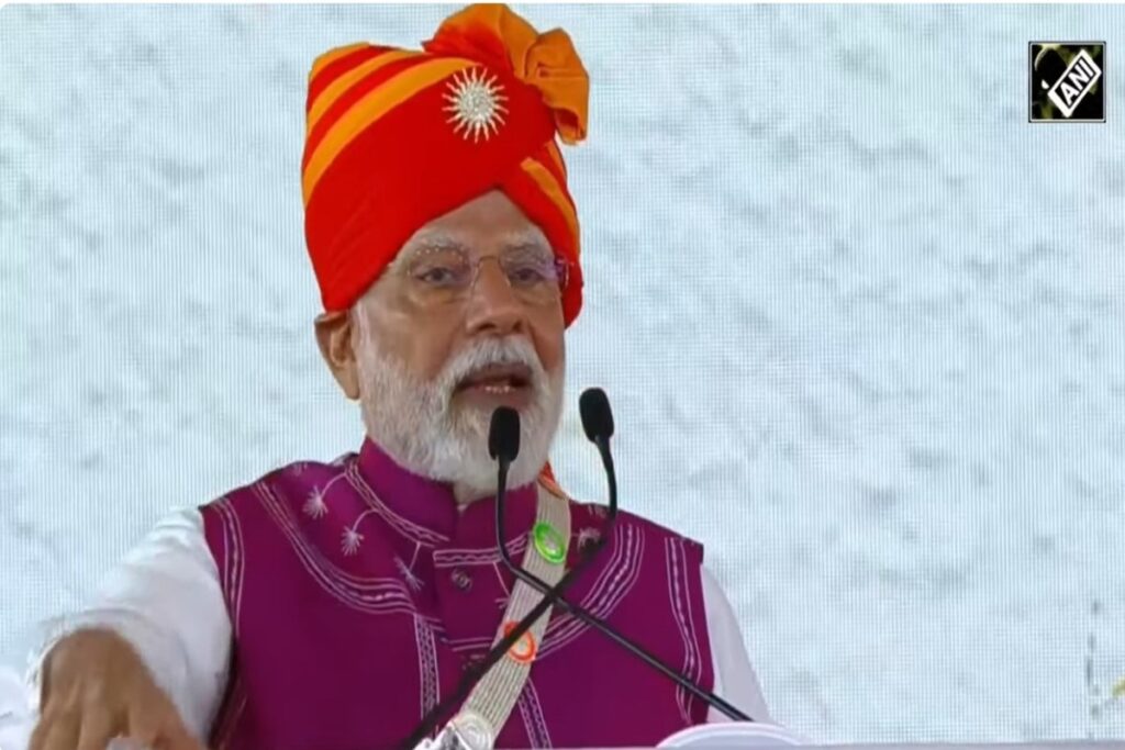 PM Modi Gujarat Visit/image source: ANI