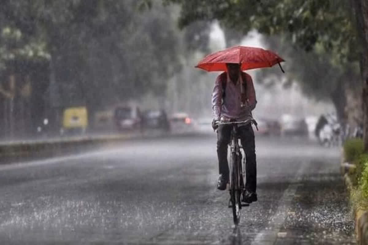 Today MP Weather Latest Update: राजधानी में तेज हवाओं के साथ बरसे बदरा, कई इलाकों में आंधी तूफान के साथ बारिश का अलर्ट जारी