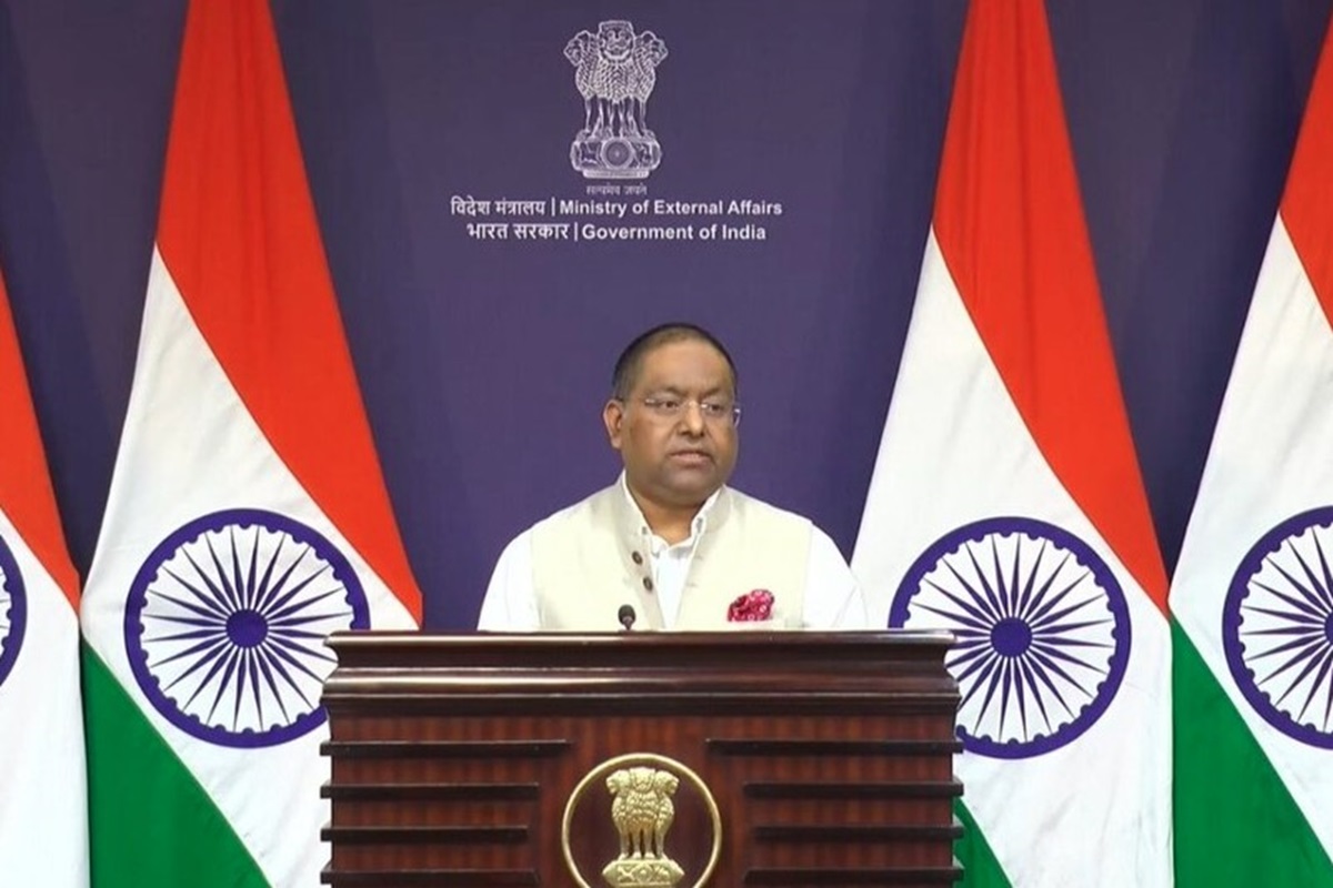 MEA pc on PoK: ‘पीओके खाली करे पाकिस्तान’, तीसरे की दखल बर्दाश्त नहीं, ट्रंप की मध्यस्थता के कमेंट पर विदेश मंत्रालय ने दिया जवाब