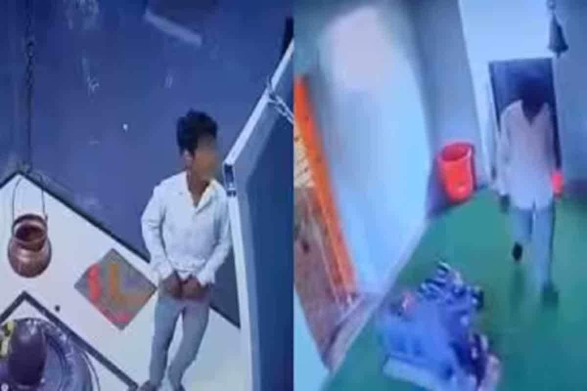 Pune Viral Video: शर्मनाक करतूत…मुस्लिम युवक ने मंदिर में माता की मूर्ति पर किया पेशाब, वीडियो वायरल होते ही मचा बवाल