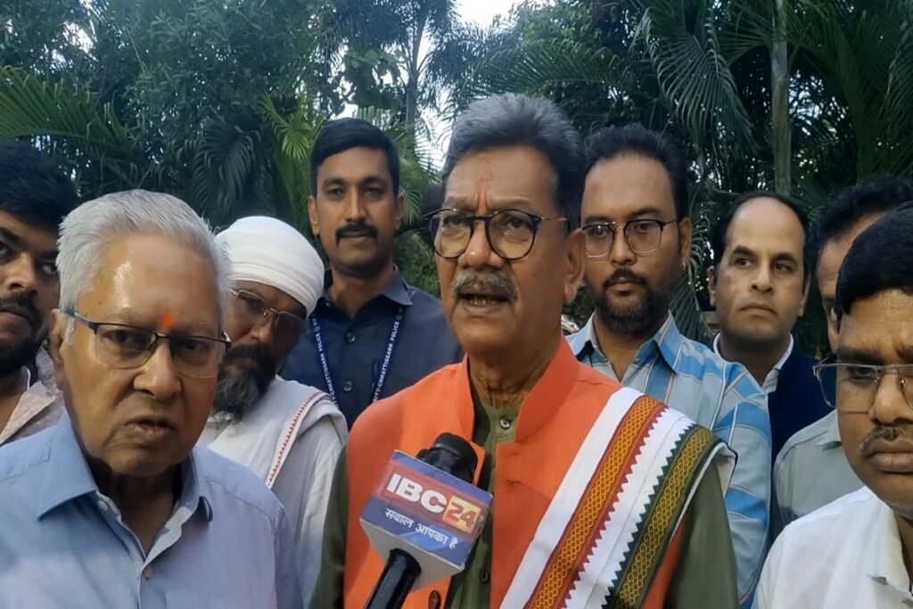 Ajay Chandrakar on Rahul Gandhi, image source ibc24