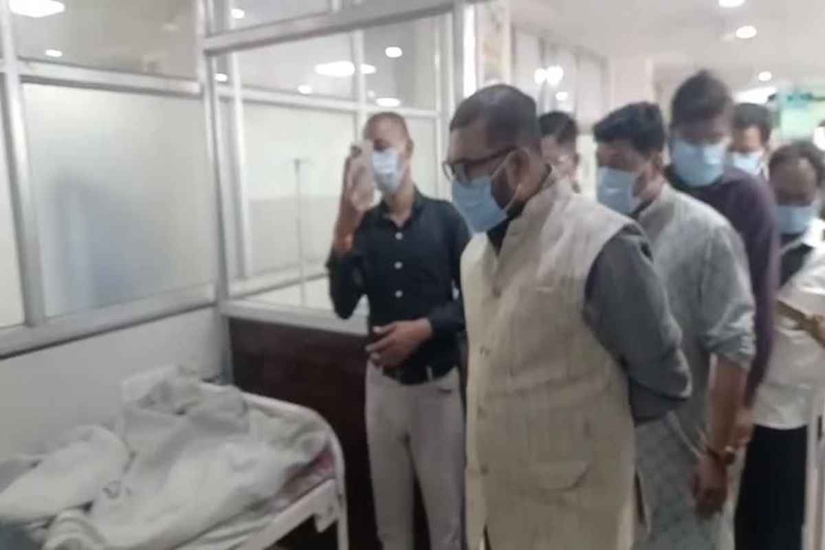 Diphtheria Case in MP: गंभीर बीमारी की चपेट में आए एक ही परिवार को चार बच्चे.. इलाज के दैरान दो ने तोड़ा दम, स्वस्थ महकमे में मचा हड़कंप 