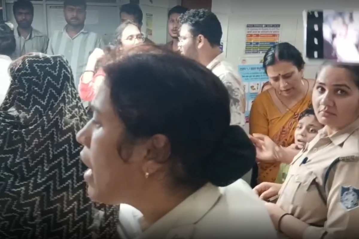 CSP Khyati Mishra Katni News: CSP ख्याति मिश्रा के परिवारजनों-बच्चों को पुलिसकर्मियों ने ही पीटा, महिला थाने में ले जाकर किया टॉर्चर, खुद सीएम को लेना पड़ा एक्शन