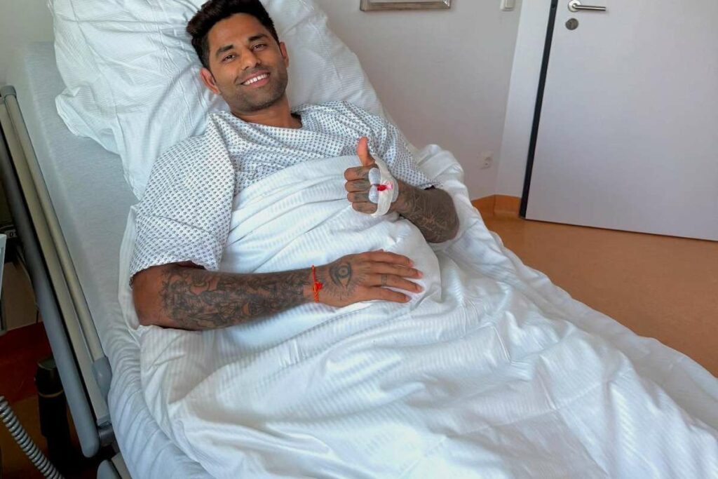 Surya Kumar Yadav Health Update: सूर्यकुमार यादव अस्पताल में भर्ती, बीमार होने के बाद भी IPL 2025 में लगा दी जान / Image Source: Instagram