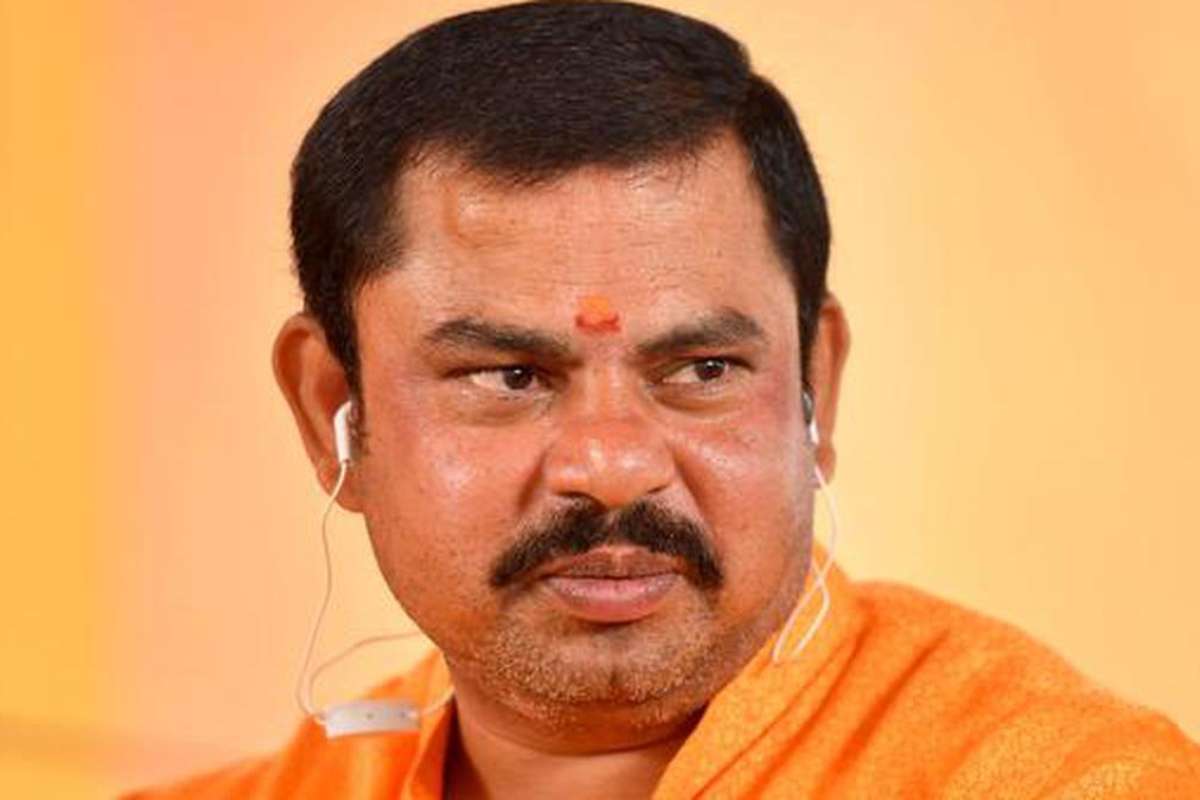 T Raja Singh Resigns from BJP: भाजपा विधायक टी राजा ने पार्टी से दिया इस्तीफा, जानिए ओवैसी से सीधे टक्कर लेने वाले नेता क्यों हुए नाराज