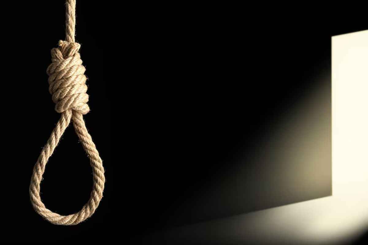 Muzaffarnagar News: दो अलग-अलग इलाके में फांसी के फंदे से लटकी मिली महिलाओं के शव, इलाके में फैली सनसनी, जानें क्या है पूरा मामला