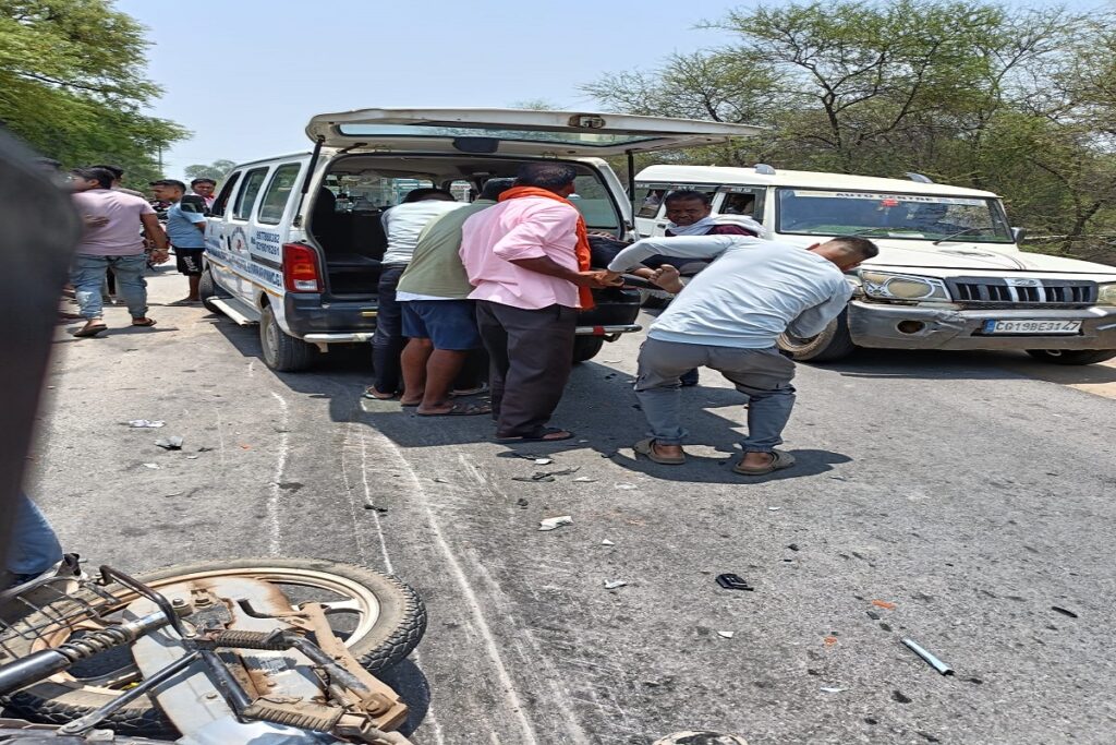 CG Road Accident News/Image Credit: IBC24