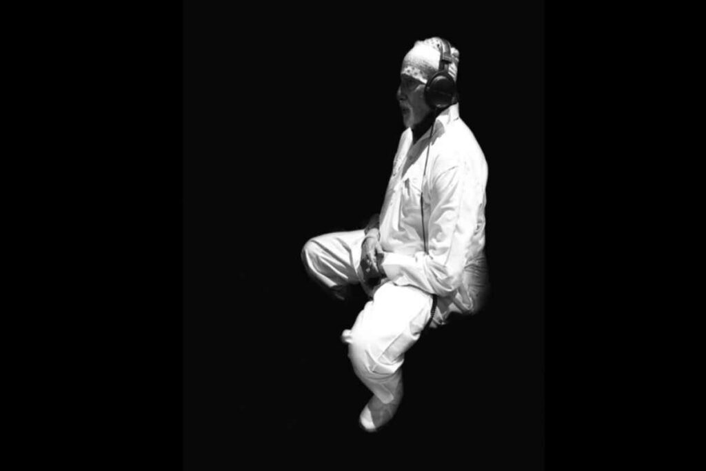 Amitabh Bachchan Shlok/Image Credit: @SrBachchan