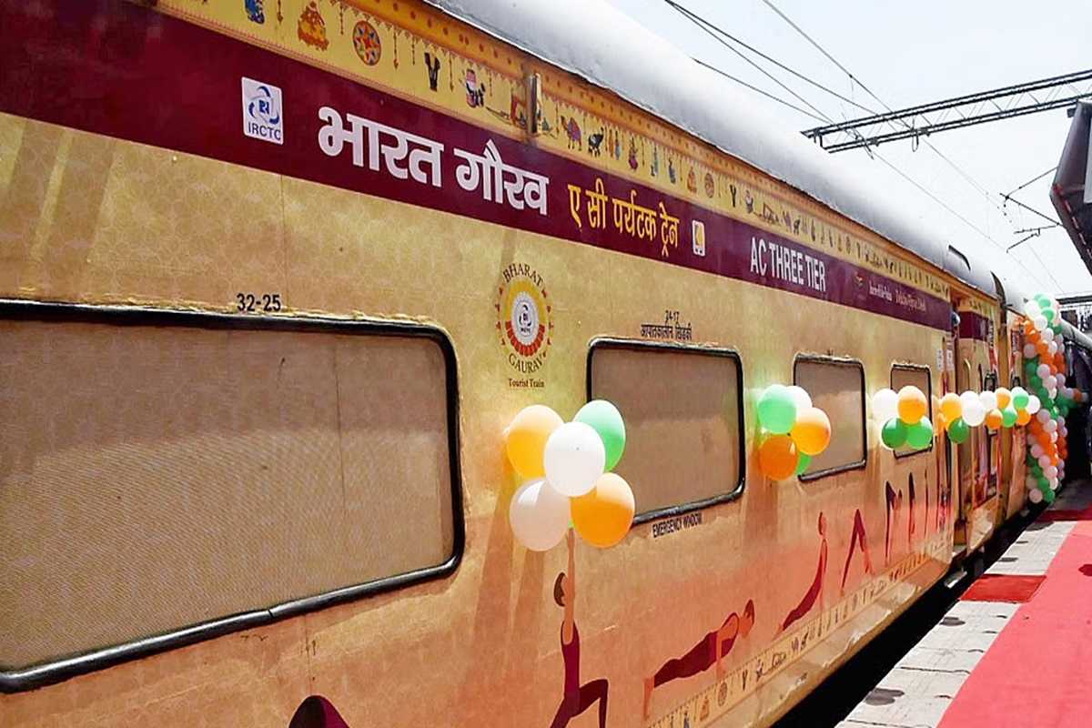IRCTC Tour Package: दक्षिण भारत की यात्रा करने का सुनहरा अवसर, IRCTC लेकर आया शानदार टूर पैकेज, इन प्रसिद्ध तीर्थ स्थलों के कर पाएंगे दर्शन