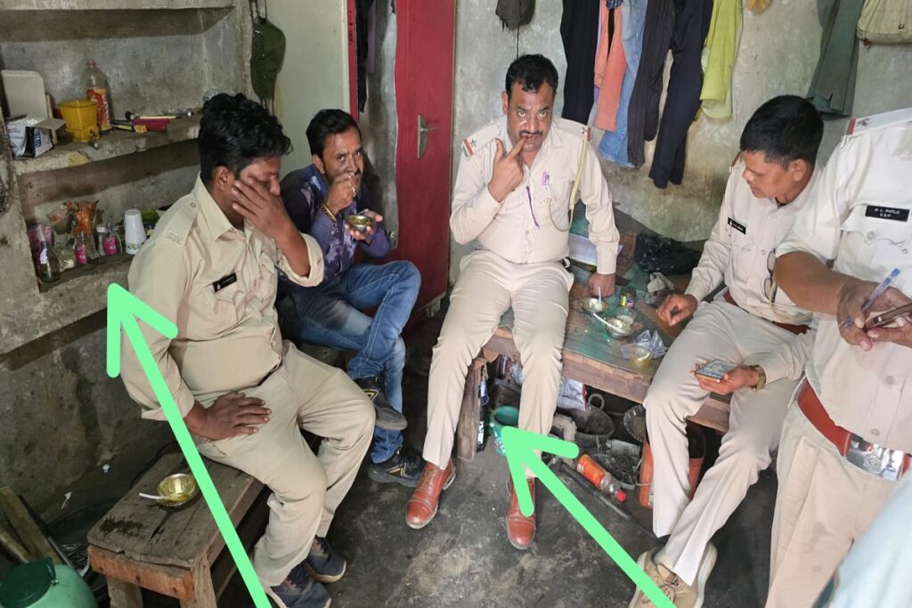 Sharab Party Ka Viral Video/ Image Credit: IBC24