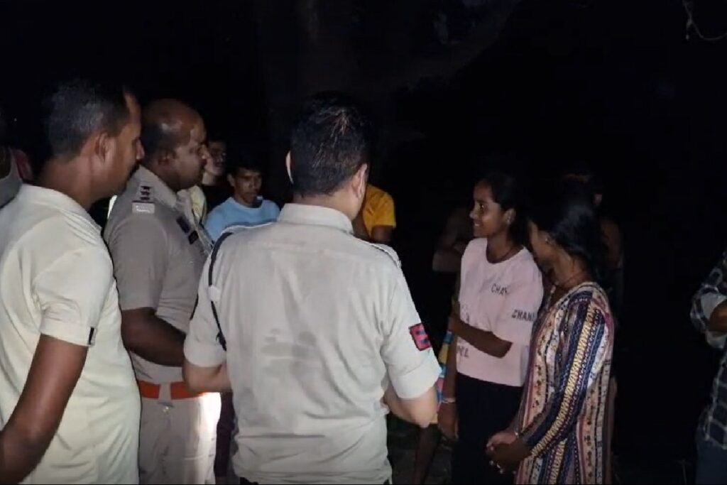 Janjgir-Champa girl accident news/ Image Credit: IBC24