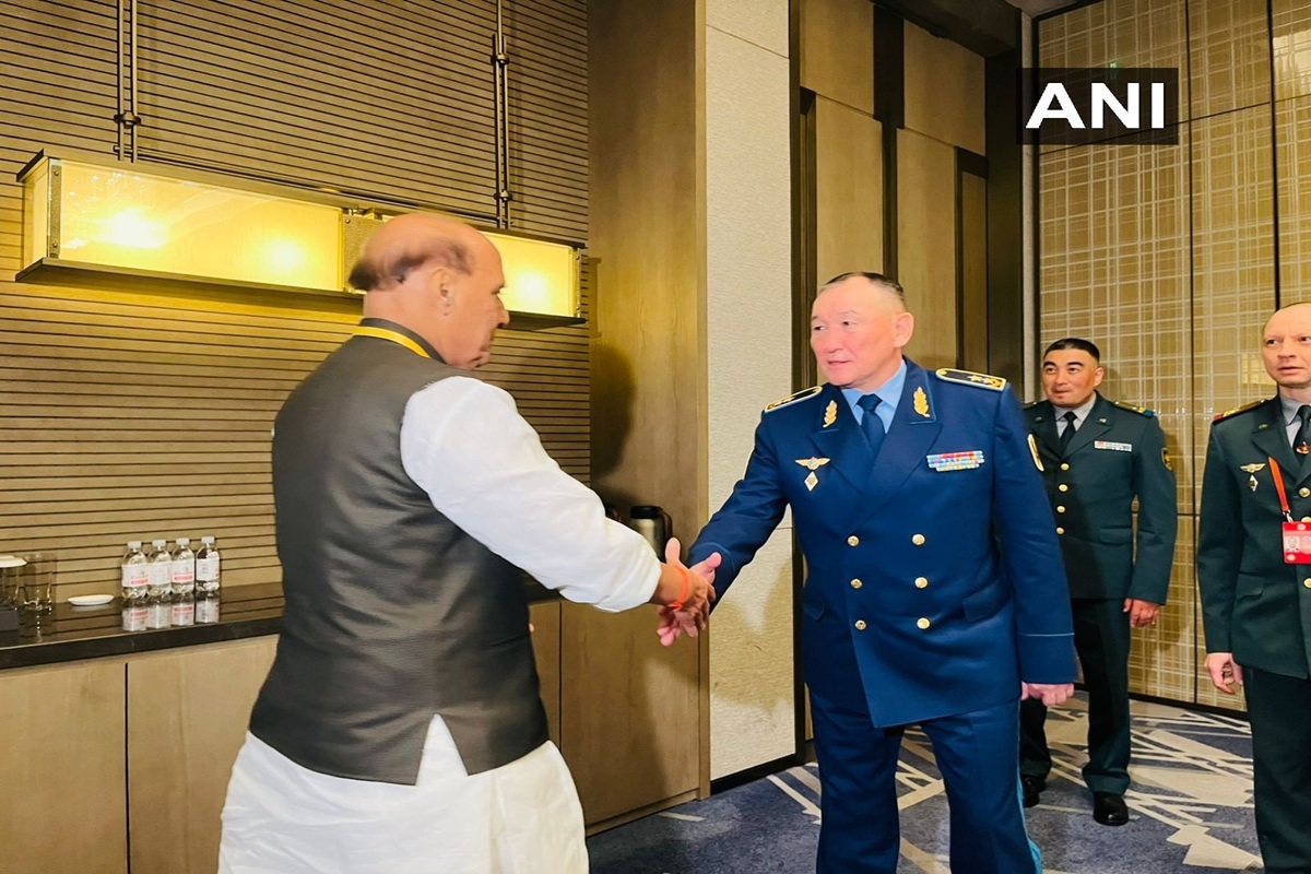 Today Live News and Updates 26th June 2025:  SCO की बैठक में शामिल होने चीन पहुंचे रक्षा मंत्री राजनाथ सिंह, कजाकिस्तान के रक्षा मंत्री डौरेन कोसानोव से की मुलाकात