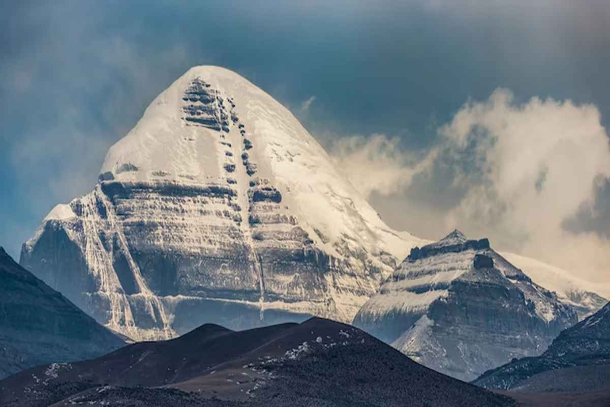 Kailash Mansarovar Yatra 2025: 5 साल बाद फिर शुरू हुई कैलाश मानसरोवर यात्रा, हर-हर महादेव के जयकारे के साथ रवाना हुआ पहला जत्था