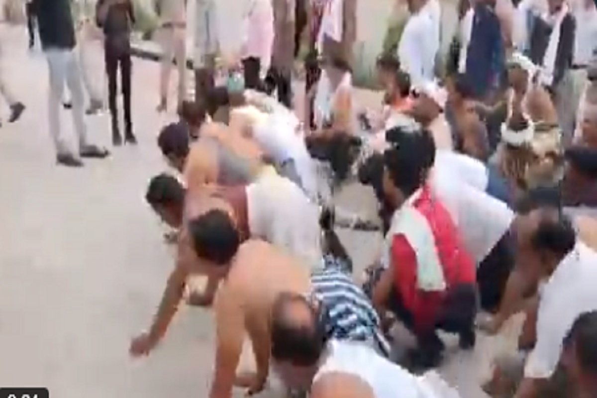 MP News: ‘आखिर उनकी मेहनत का मोल कब मिलेगा?’ मूंग खरीदी में देरी से किसानों ने जताया विरोध, कांग्रेस नेता प्रतिपक्ष ने भाजपा पर साधा निशाना