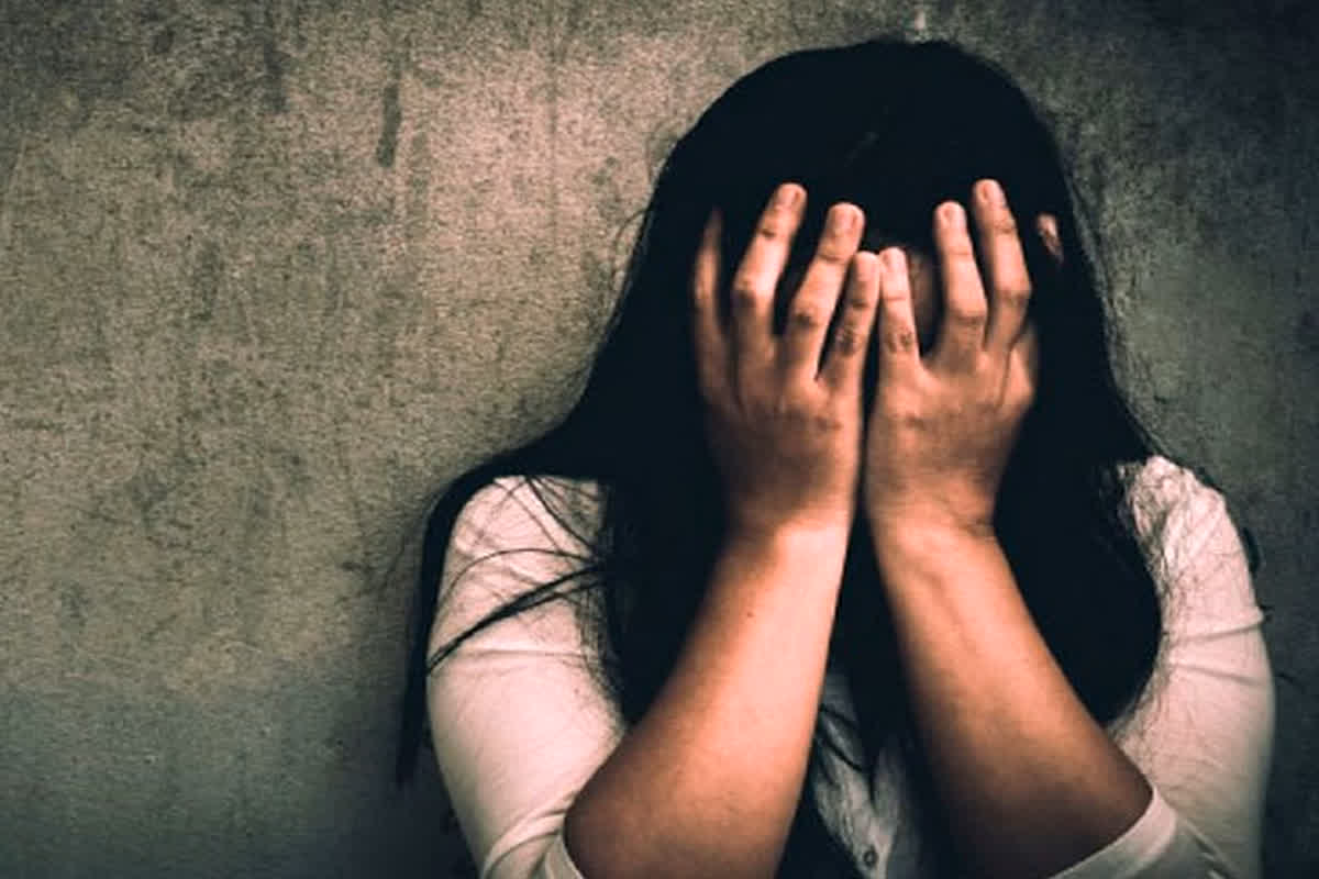 Girls Trafficked From Delhi to Srinagar: दिल्ली से तस्करी कर श्रीनगर लाई गईं दो लड़कियां, काम दिलाने के बहाने ले गए थे आरोपी