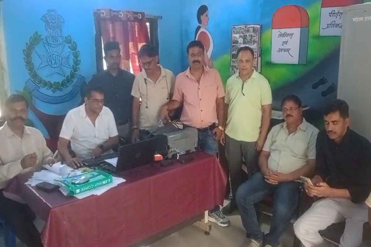 Sagar News: रिटायरमेंट से पहले लोकायुक्त टीम के हत्थे चढ़ा कृषि विभाग का वरिष्ठ अधिकारी, रिश्वत लेते गिरफ्तार, 3 दिन बाद होने वाले थे रिटायर