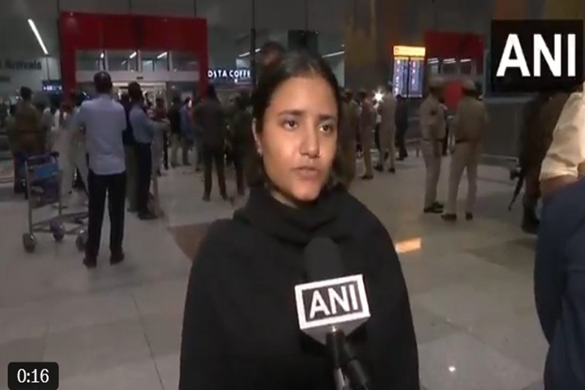 Operation Sindhu: इजराइल-ईरान जंग के बीच भारत पहुंचा 100 से ज्यादा भारतीय छात्रों का जत्था, बोले- ‘हालात बेहद खतरनाक..’