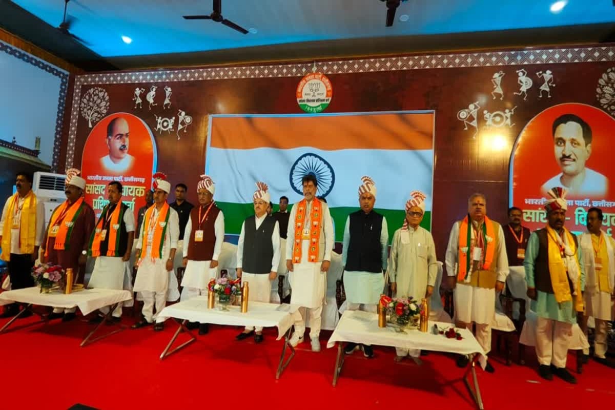 BJP training camp in Mainpat: मैनपाट में भाजपा का प्रशिक्षण शिविर: भाजपा अध्यक्ष जेपी नड्डा ने दिया विधायकों को सख्त संदेश