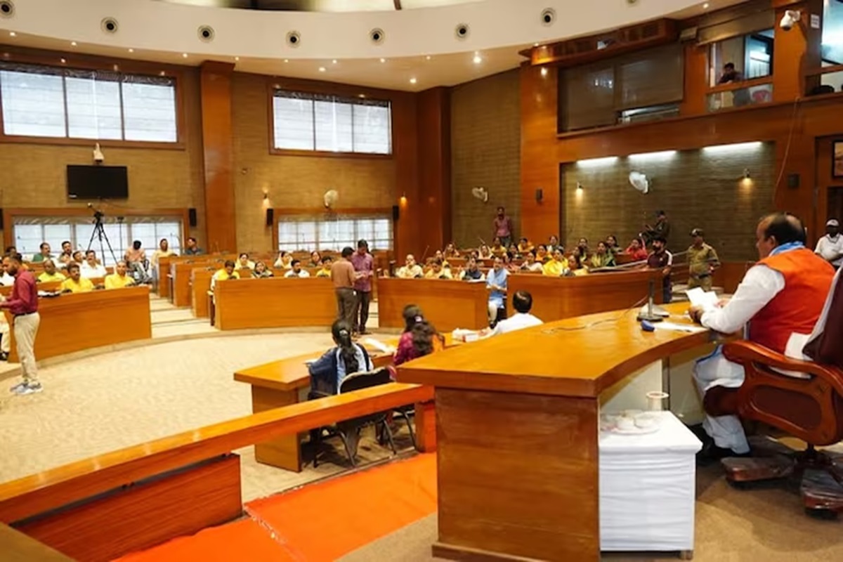 Bhopal News: बदलेंगे हमीदिया अस्पताल सहित इन जगहों के नाम, निगम परिषद की बैठक में प्रस्ताव पास, लगे पाकिस्तान मुर्दाबाद के नारे