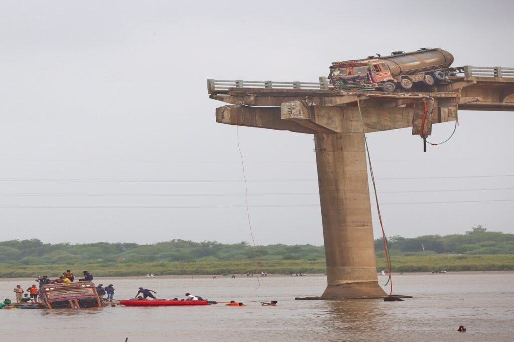 Vadodara bridge collapse update, image source: social media X