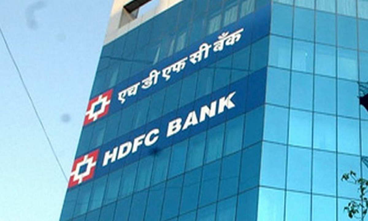 HDFC Bank Share: निवेशकों के लिए खुशखबरी, पहली बार बोनस शेयर और साथ में डिविडेंड, जानिए किसे मिलेगा फायदा – NSE:HDFCBANK, BSE:500180