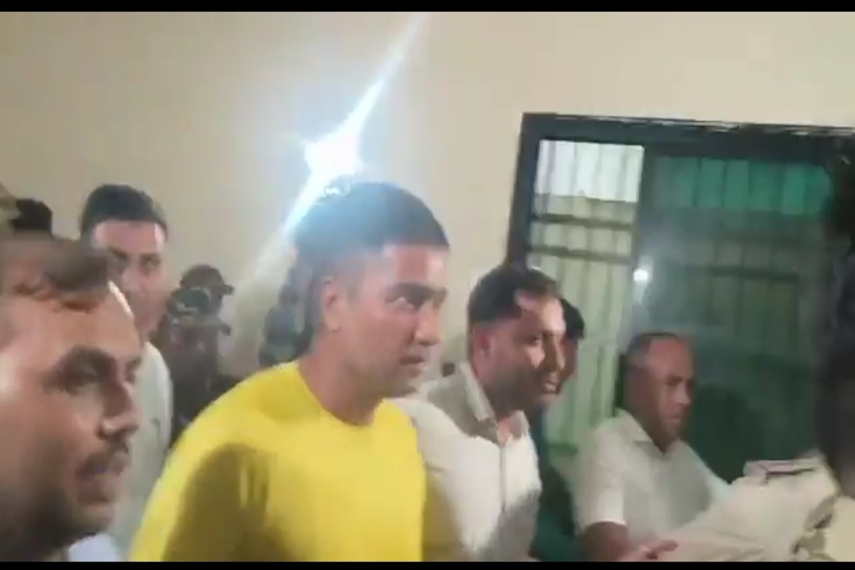 Chaitanya Baghel Update: चैतन्य बघेल ने शराब घोटाले से 16.70 करोड़ रुपये प्राप्त किए , ED का दावा