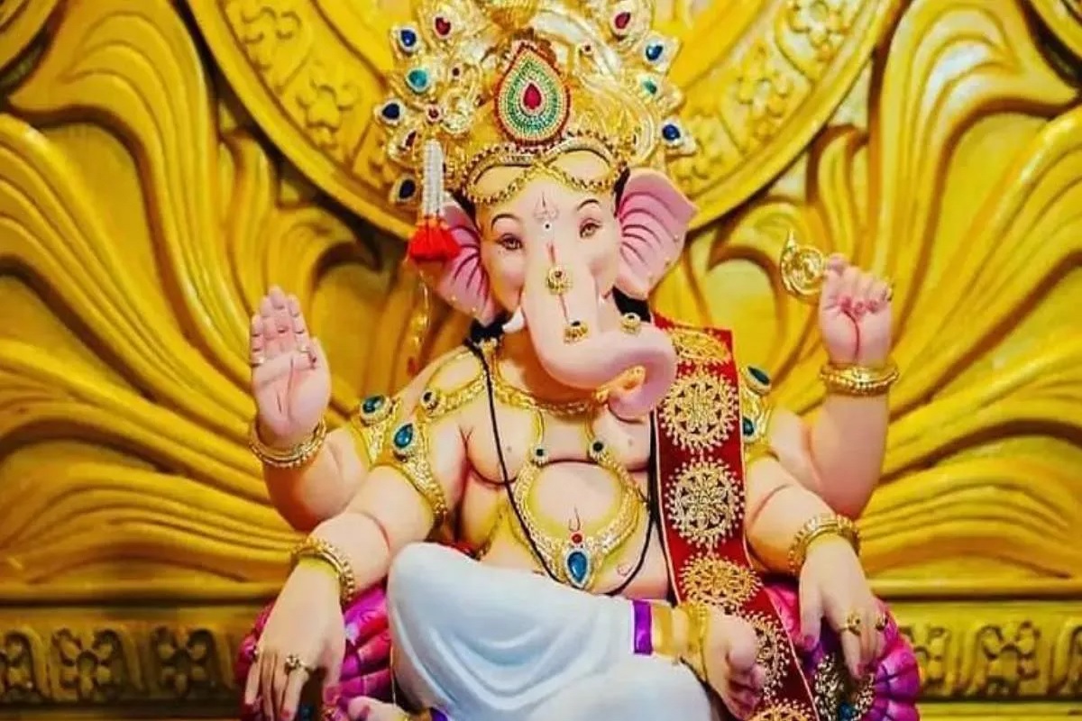 Sankashti Chaturthi Vrat Katha : त्वरित फलदायी है श्रावण माह का संकष्टी चतुर्थी व्रत,, जाने महत्व तथा ज़रूर पढ़ें संकष्टी चतुर्थी व्रत कथा..