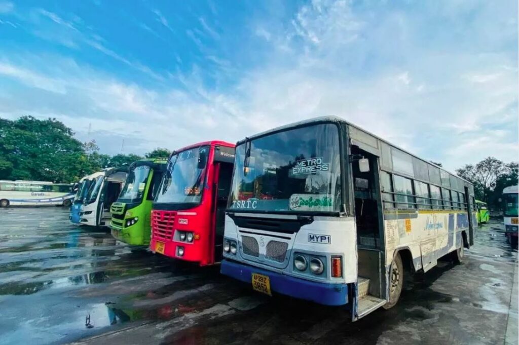 TGSRTC Cuts Fares on Premium Buses